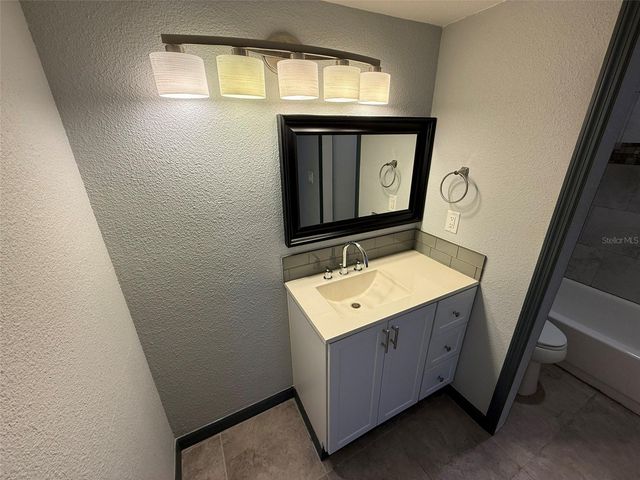 1836 N CRYSTAL LAKE DRIVE 64, Lakeland, FL 33801