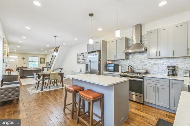 5009 WALTON AVE, Philadelphia, PA 19143