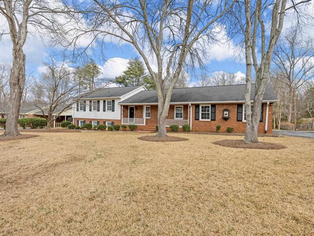 307 Holly Drive, Spartanburg, SC 29301
