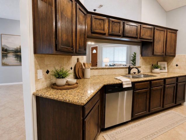 2910 Pioneer Pass, Sugar Land, TX 77479