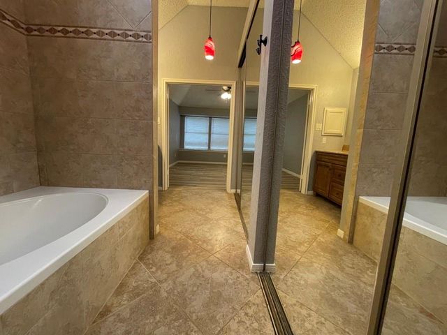 2910 Pioneer Pass, Sugar Land, TX 77479