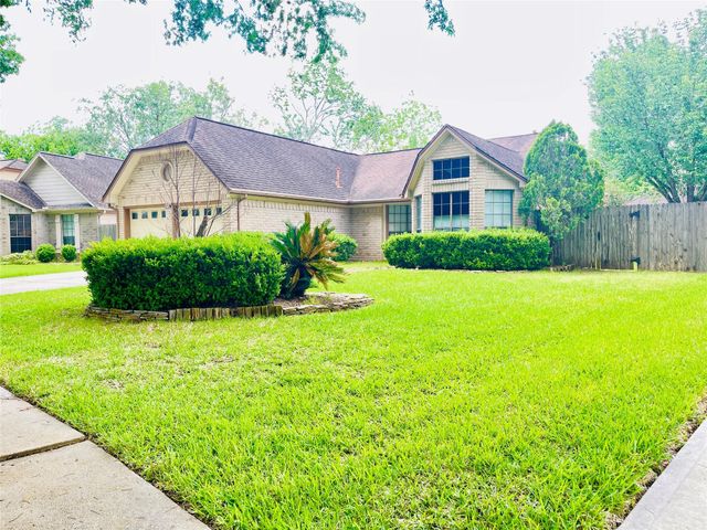 2910 Pioneer Pass, Sugar Land, TX 77479