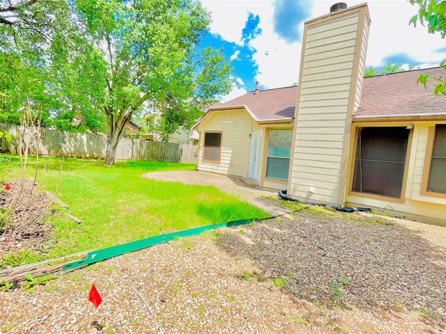 2910 Pioneer Pass, Sugar Land, TX 77479