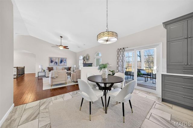 15 Canter Court, St Peters, MO 63376