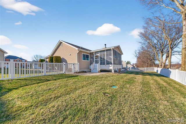 15 Canter Court, St Peters, MO 63376