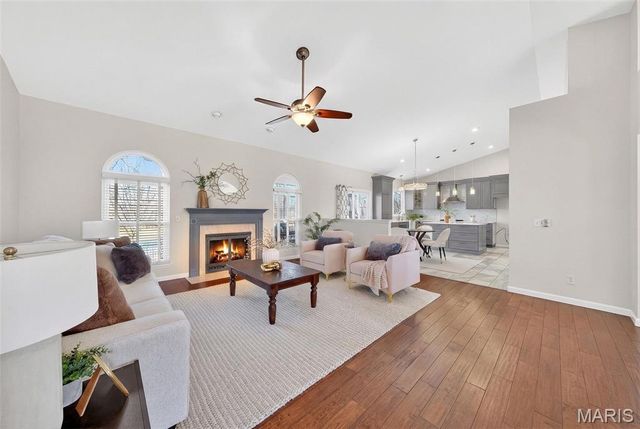 15 Canter Court, St Peters, MO 63376