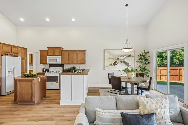 5952 S Olmstead Ave., Boise, ID 83709