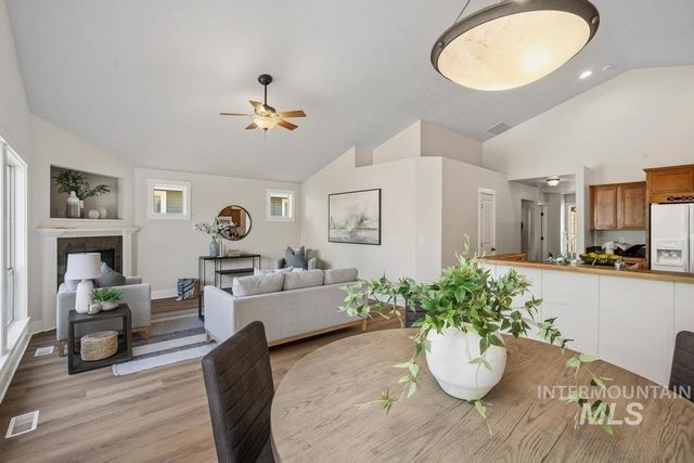 5952 S Olmstead Ave., Boise, ID 83709