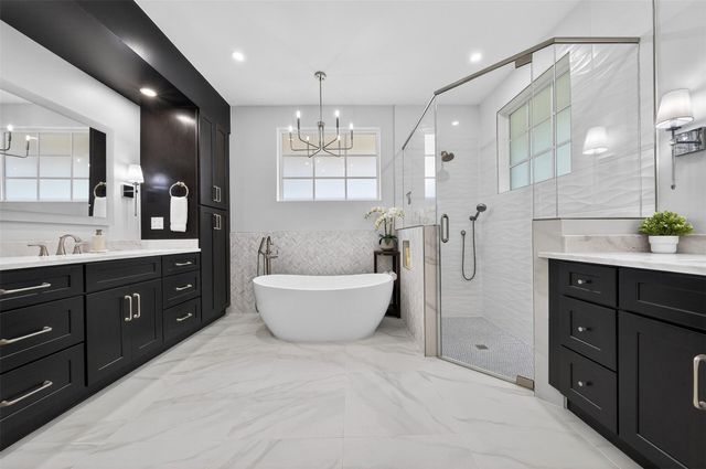 6515 NW 95th Lane, Parkland, FL 33076