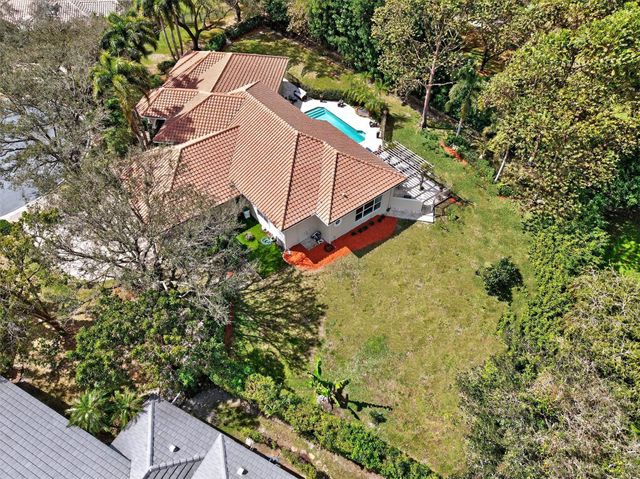 6515 NW 95th Lane, Parkland, FL 33076