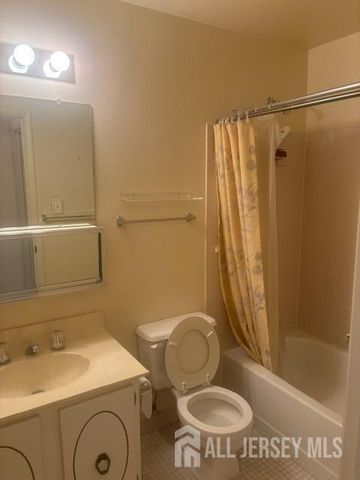 541 Cornus Plaza N, Monroe, NJ 08831