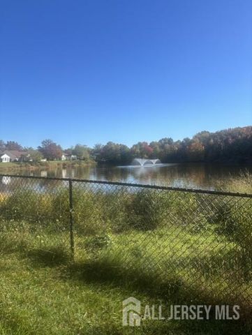 541 Cornus Plaza N, Monroe, NJ 08831