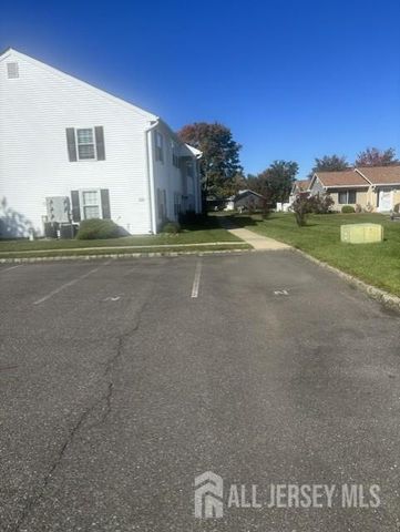 541 Cornus Plaza N, Monroe, NJ 08831