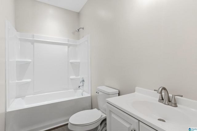 425 PRIMITIVE RIDGE ROAD, West Blocton, AL 35184