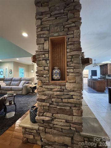 100 Hannah Drive, Mill Spring, NC 28756