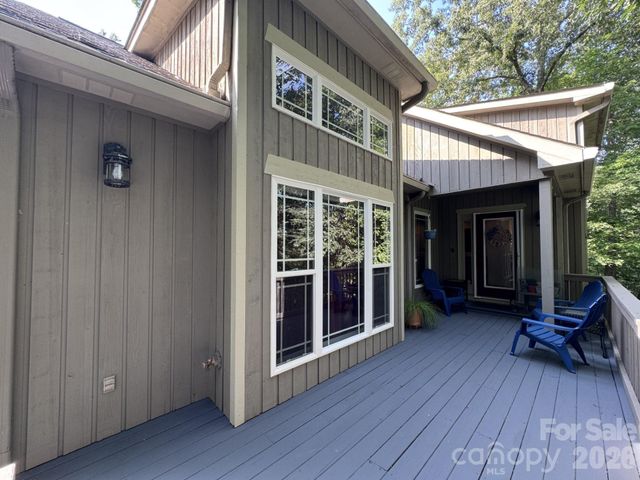 100 Hannah Drive, Mill Spring, NC 28756