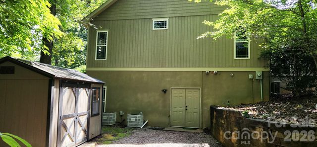 100 Hannah Drive, Mill Spring, NC 28756