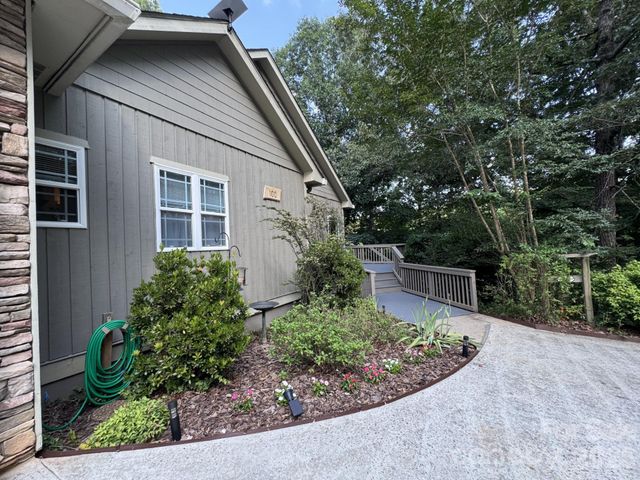 100 Hannah Drive, Mill Spring, NC 28756