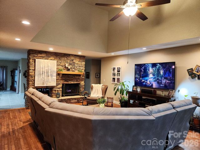 100 Hannah Drive, Mill Spring, NC 28756