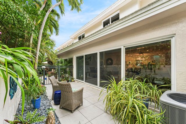 1278 George Bush Boulevard, Delray Beach, FL 33483