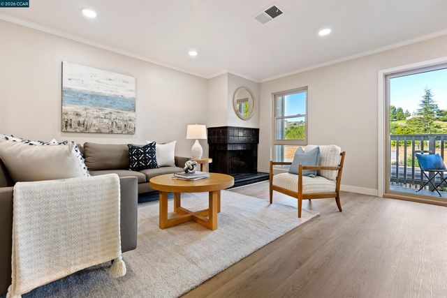 117 Ascot Ct A, Moraga, CA 94556