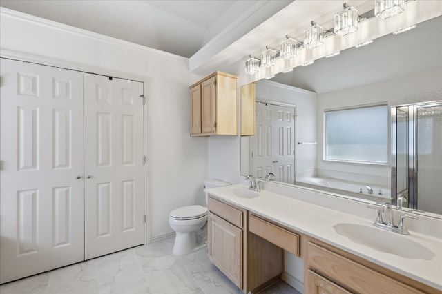 1740 Creekbend Drive, Lewisville, TX 75067