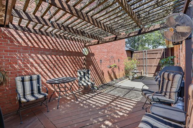 1740 Creekbend Drive, Lewisville, TX 75067