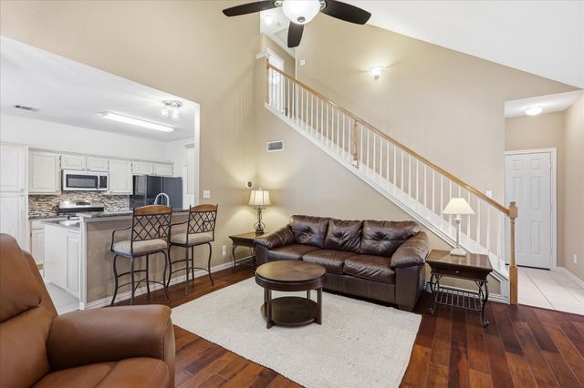 1740 Creekbend Drive, Lewisville, TX 75067