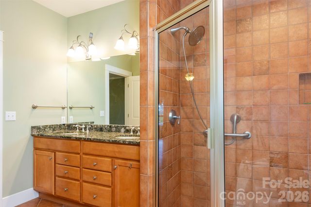 204 Briarcliff None 5, Asheville, NC 28804