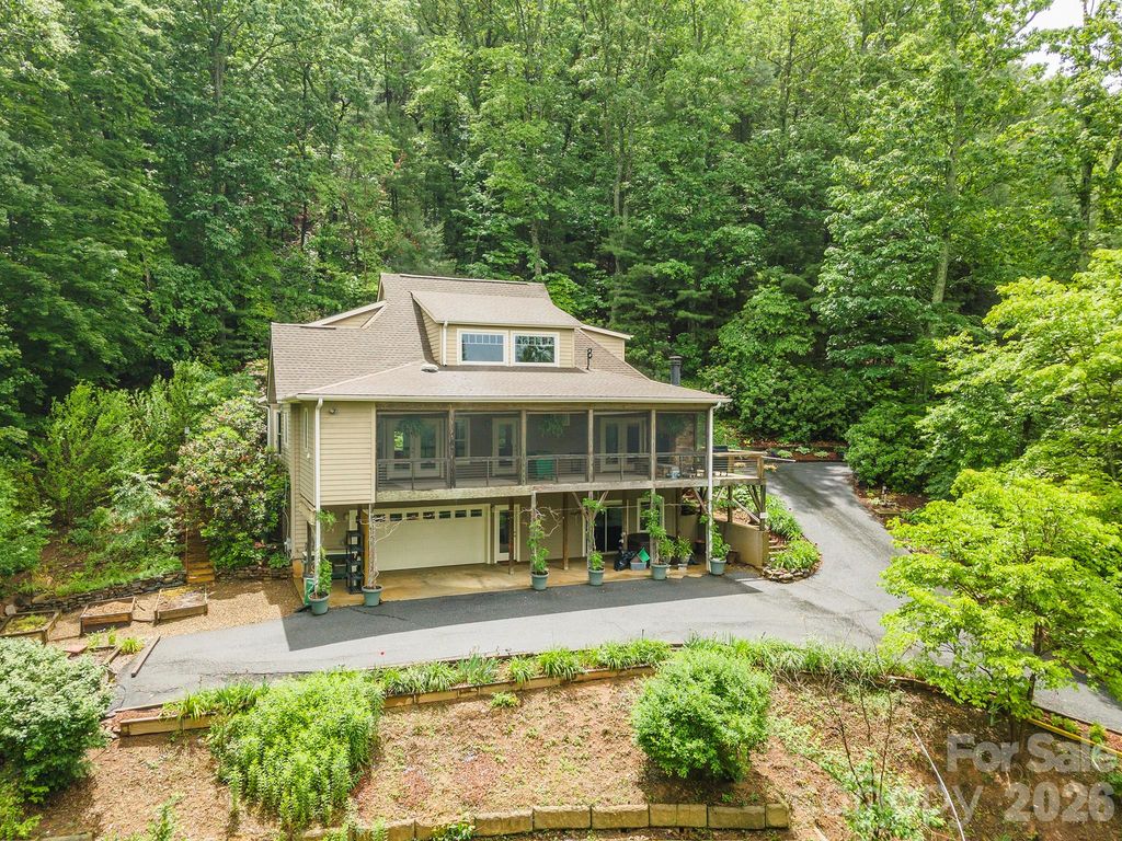 204 Briarcliff None 5, Asheville, NC 28804