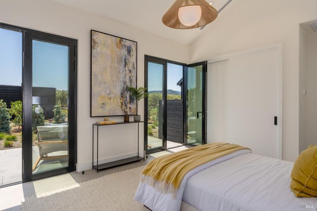 1288 Oak Knoll Ave, Napa, CA 94558