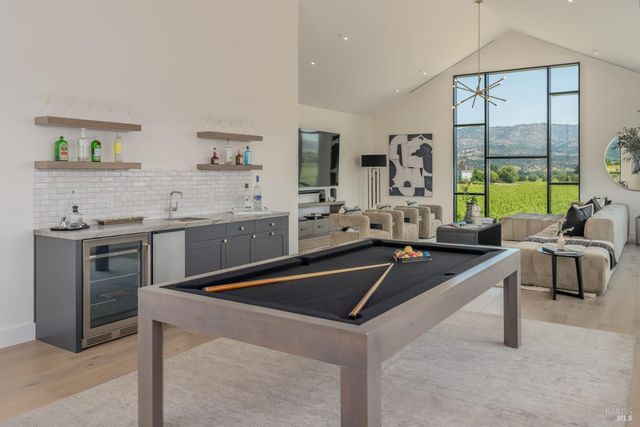 1288 Oak Knoll Ave, Napa, CA 94558