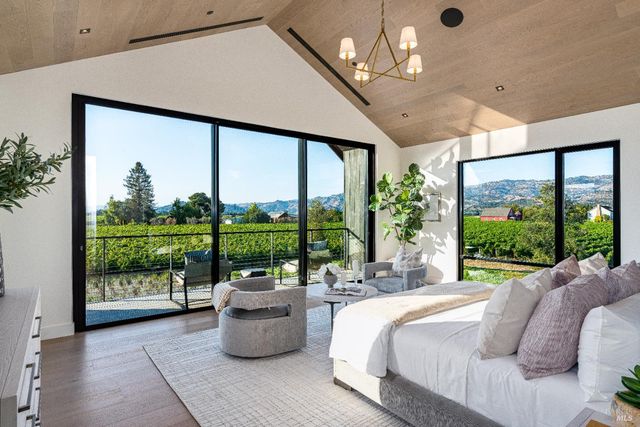 1288 Oak Knoll Ave, Napa, CA 94558