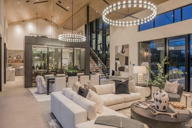 1288 Oak Knoll Ave, Napa, CA 94558