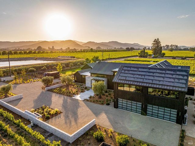 1288 Oak Knoll Ave, Napa, CA 94558