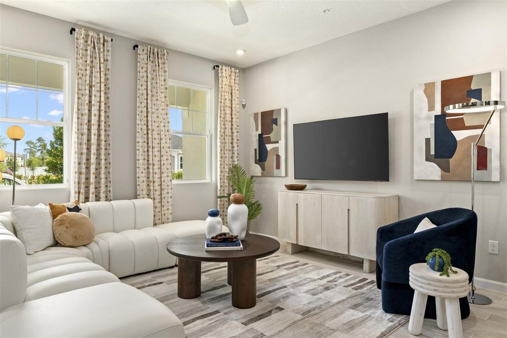 Image 6 of property listing at 9868 WALKWAY DRIVE, Orlando, FL 32832