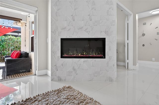 1956 Pisces Ter, Weston, FL 33327