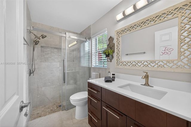 1956 Pisces Ter, Weston, FL 33327