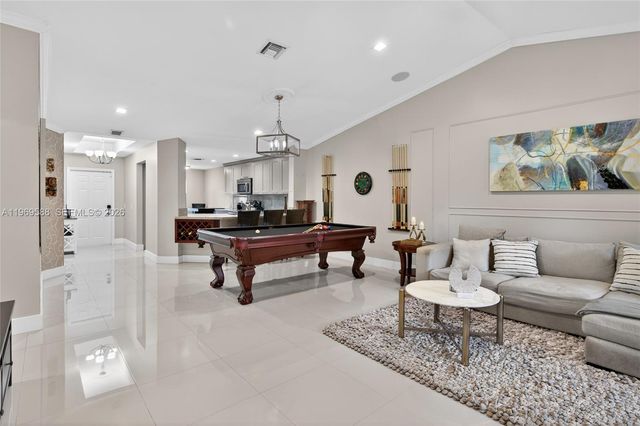 1956 Pisces Ter, Weston, FL 33327