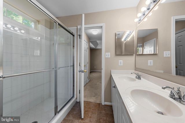 21768 TOTTENHAM HALE CT, Sterling, VA 20166