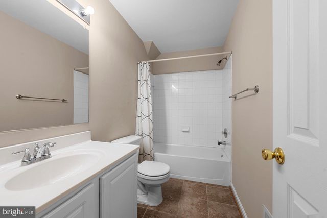 21768 TOTTENHAM HALE CT, Sterling, VA 20166