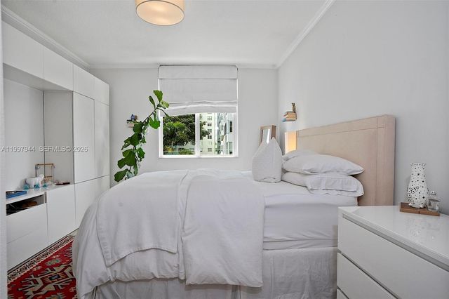 1 Century Ln 303, Miami Beach, FL 33139