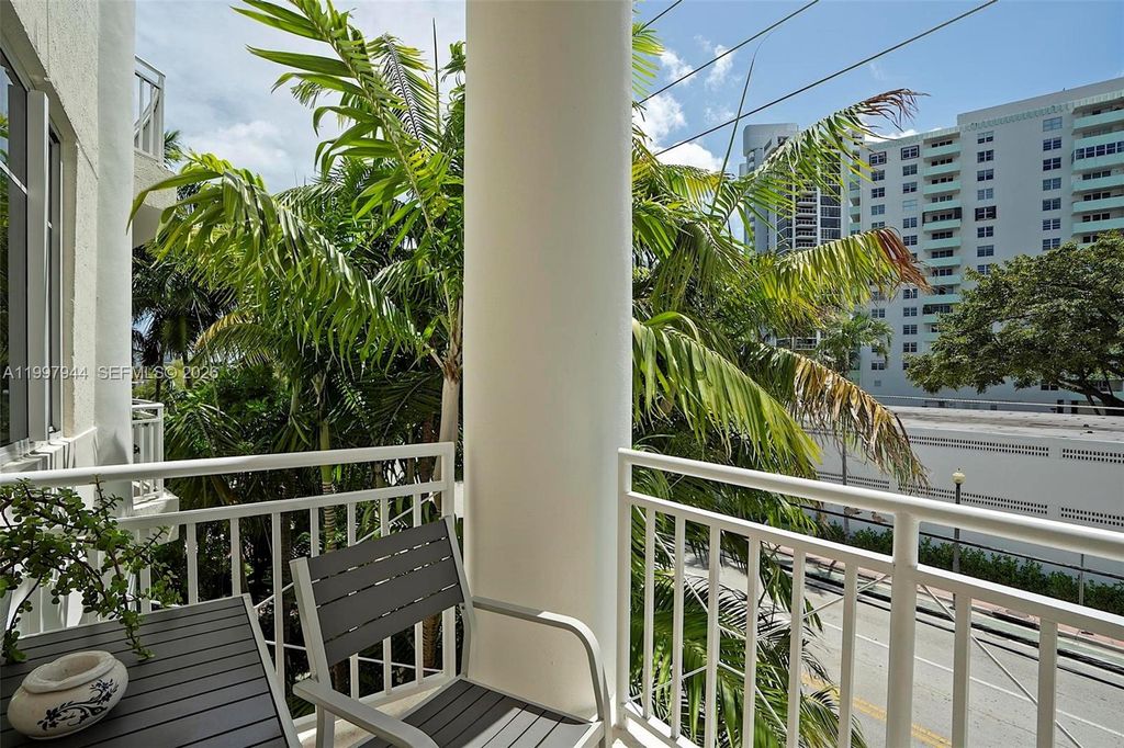 1 Century Ln 303, Miami Beach, FL 33139