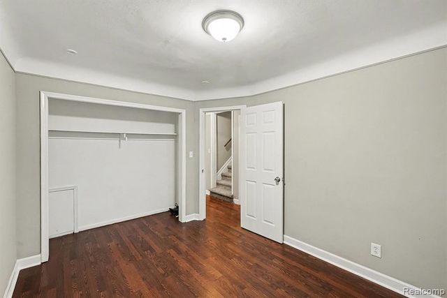 7356 Wiegand, Center Line, MI 48015