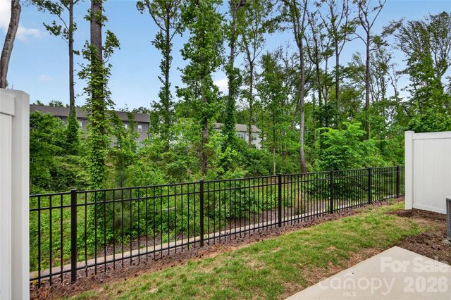 6021 Longar Lane, Charlotte, NC 28269