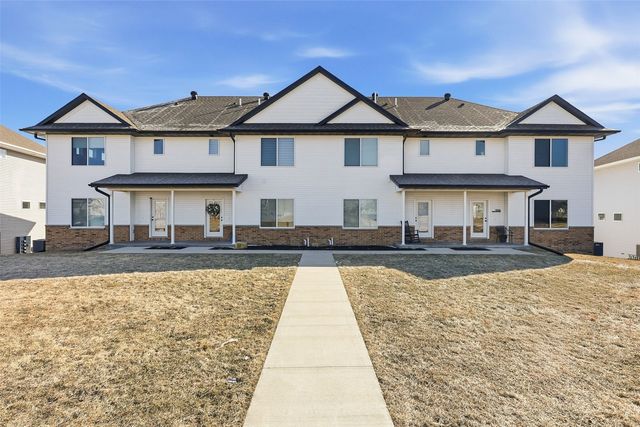 1162 Dahnovan Drive, North Liberty, IA 52317