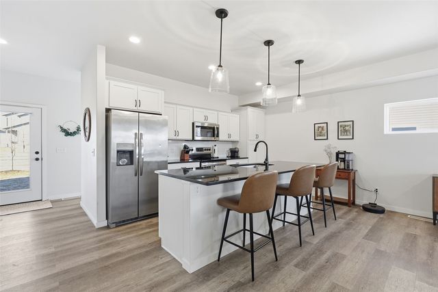 1162 Dahnovan Drive, North Liberty, IA 52317