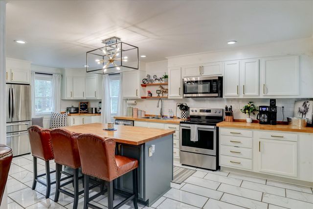 1118 Hayne Avenue SW, Aiken, SC 29801
