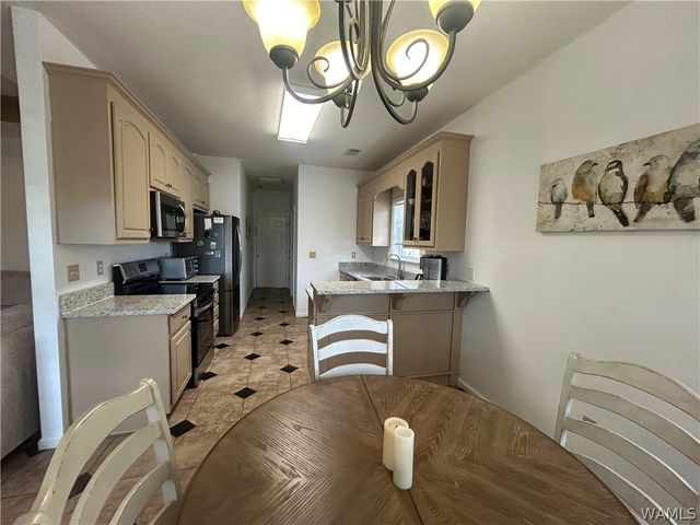 4432 21st ST, Northport, AL 35476