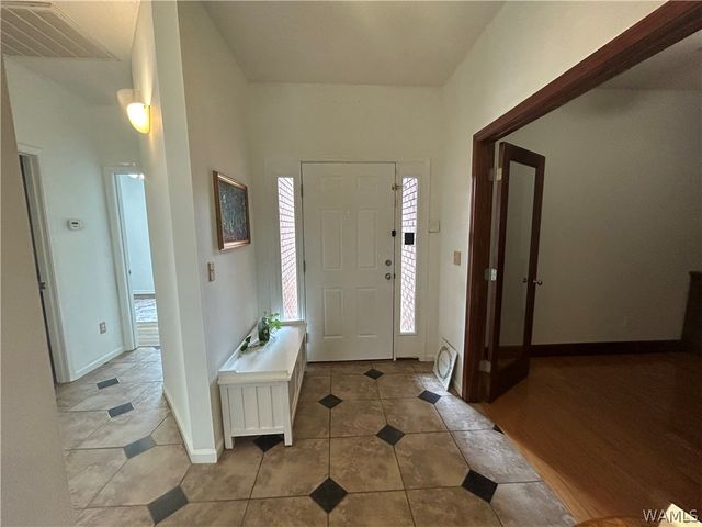 4432 21st ST, Northport, AL 35476